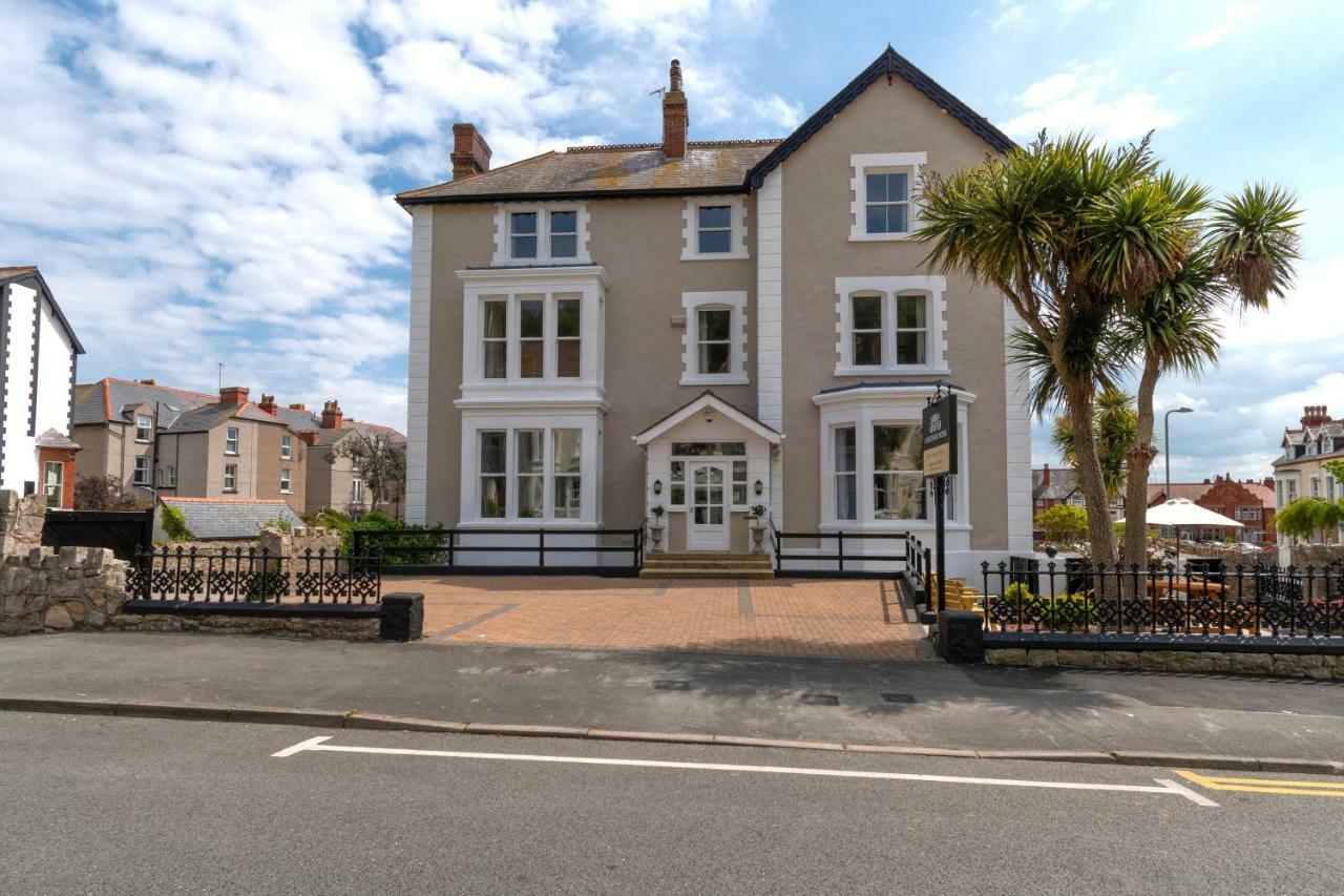 Lansdowne House With Private Car Park Hotel Llandudno Exterior photo